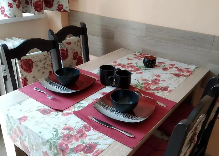 Maria Louisa Apartment